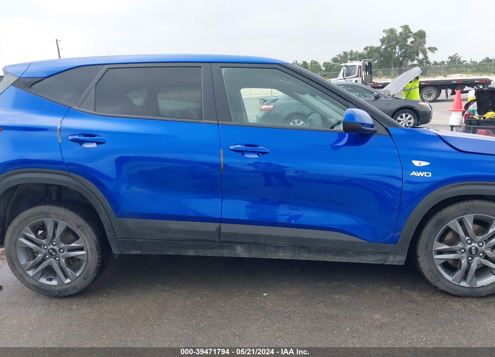 2021 KIA SELTOS LX VIN: KNDEPCAA2M7045559