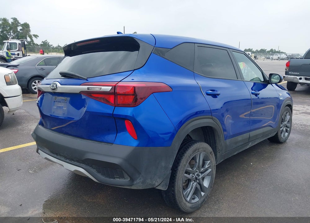 2021 KIA SELTOS LX VIN: KNDEPCAA2M7045559