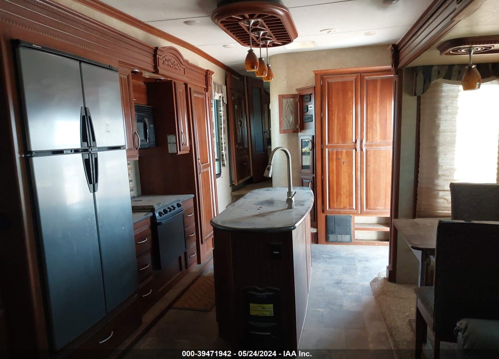 2014 FOREST RIVER SANIBEL 40' 5TH WHEEL VIN: 5ZT3SN1B2EG700717
