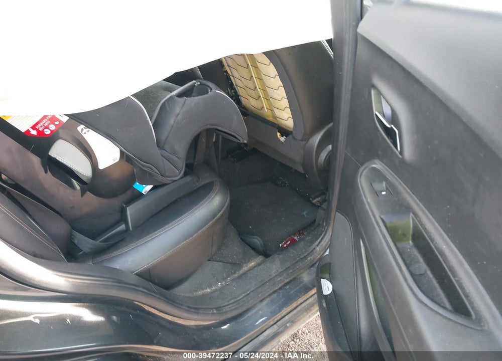 2018 CHEVROLET TRAX LT VIN: KL7CJLSBXJB585893