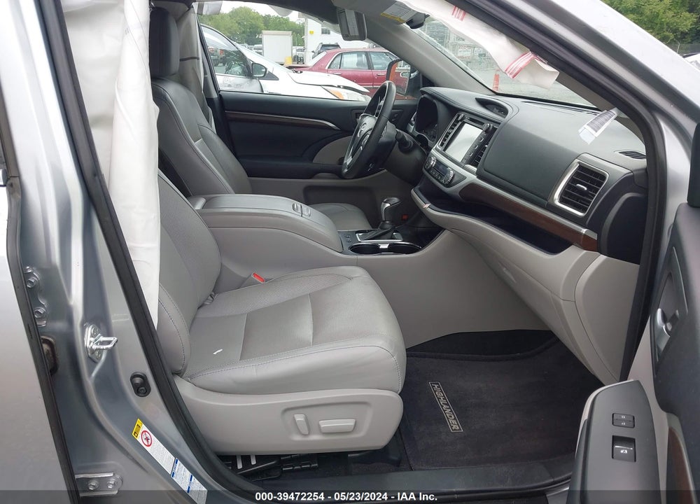 2014 TOYOTA HIGHLANDER LIMITED V6 VIN: 5TDDKRFH9ES066175