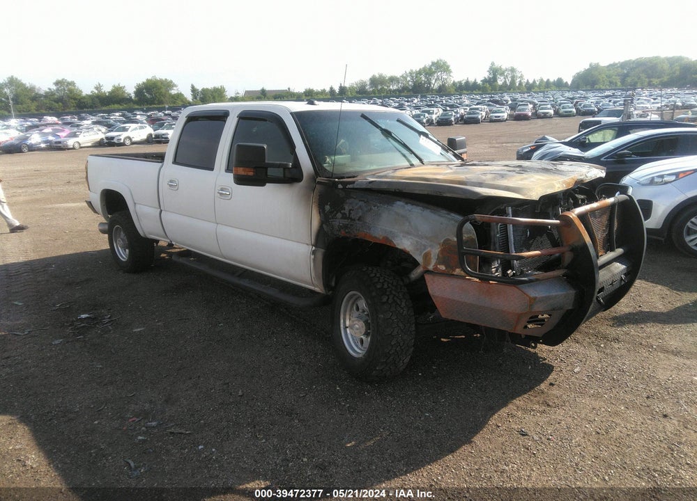 2004 CHEVROLET SILVERADO 2500HD VIN: 1GCHK23294F187537