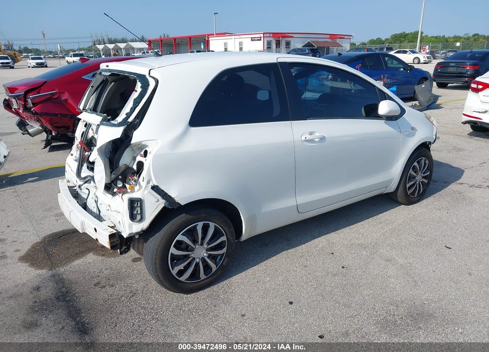 2007 TOYOTA YARIS VIN: JTDJT923075040938