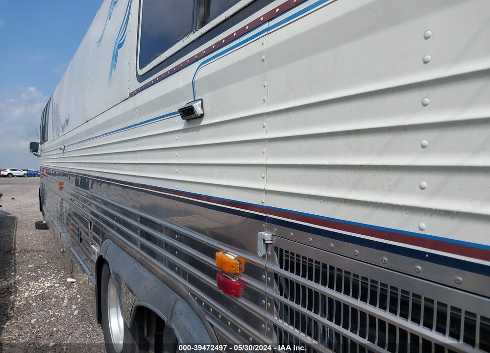 1995 PREVOST BUS VIN: 2P9E33495S1001603