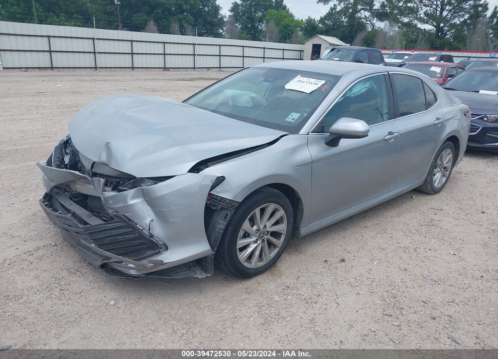 2022 TOYOTA CAMRY LE VIN: 4T1C11AKXNU629633