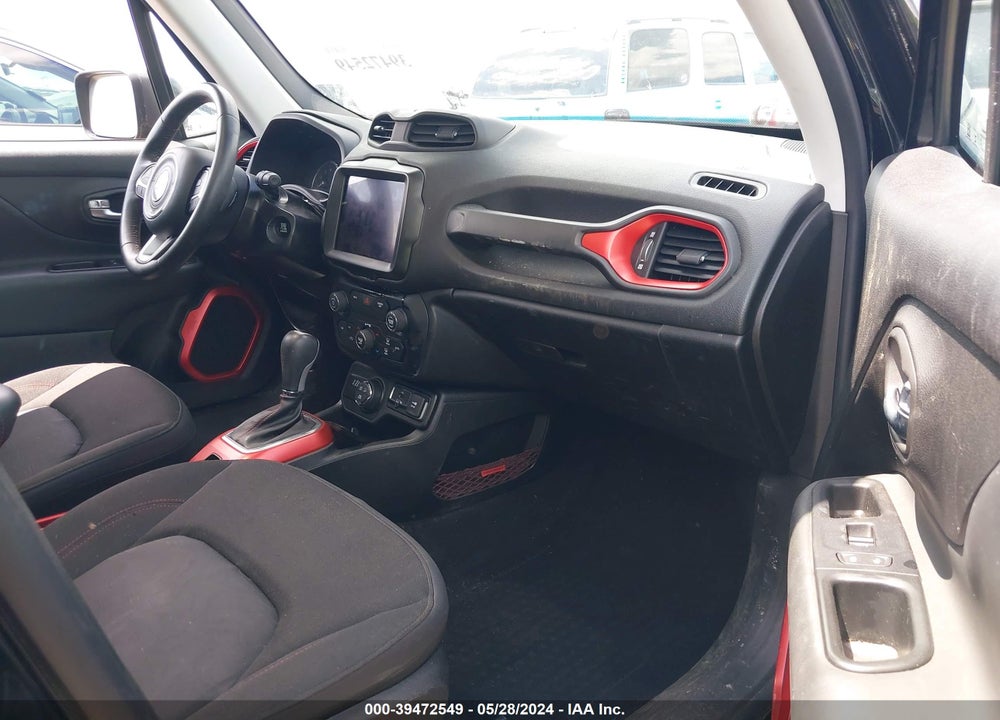 2018 JEEP RENEGADE TRAILHAWK 4X4 VIN: ZACCJBCB8JPH59252