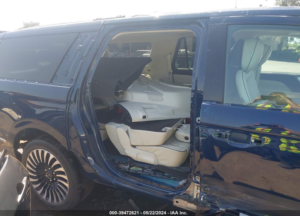 2019 LINCOLN NAVIGATOR L BLACK LABEL VIN: 5LMJJ3TT8KEL17743
