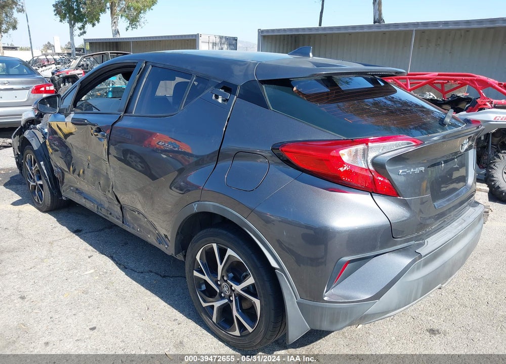 2018 TOYOTA C-HR XLE VIN: NMTKHMBX8JR036955
