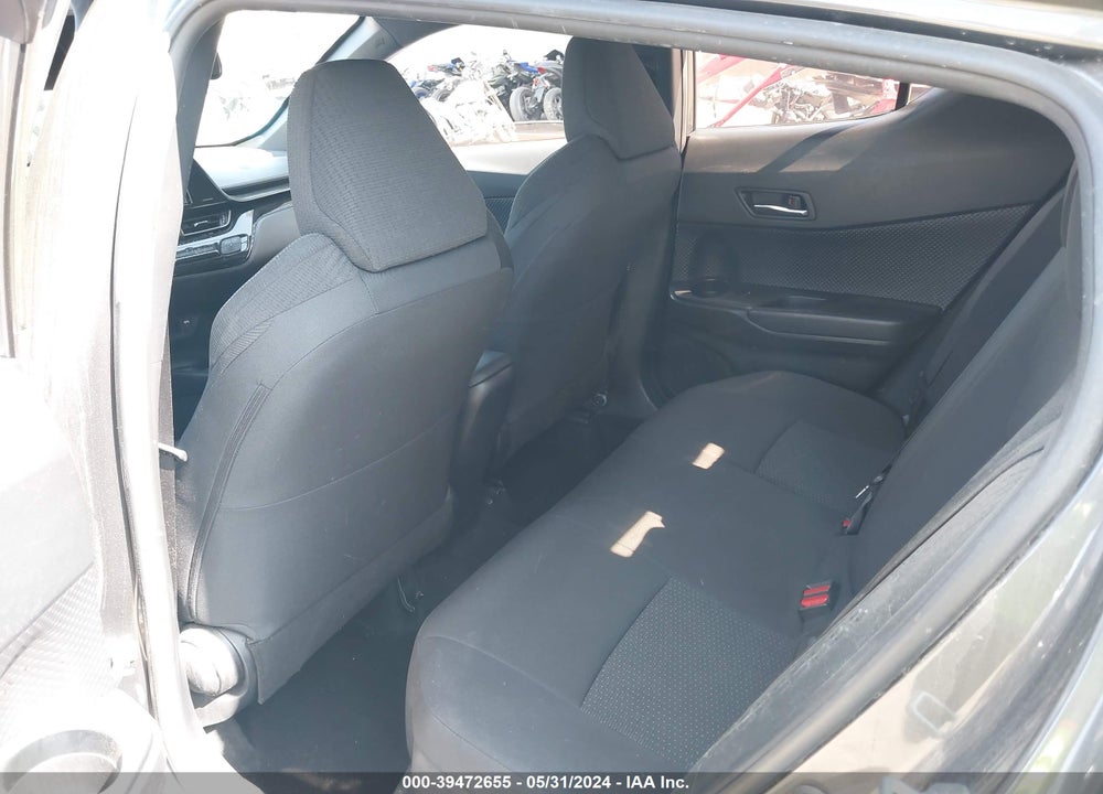 2018 TOYOTA C-HR XLE VIN: NMTKHMBX8JR036955