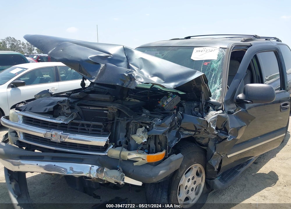 2004 CHEVROLET TAHOE LS VIN: 1GNEC13V54R263832