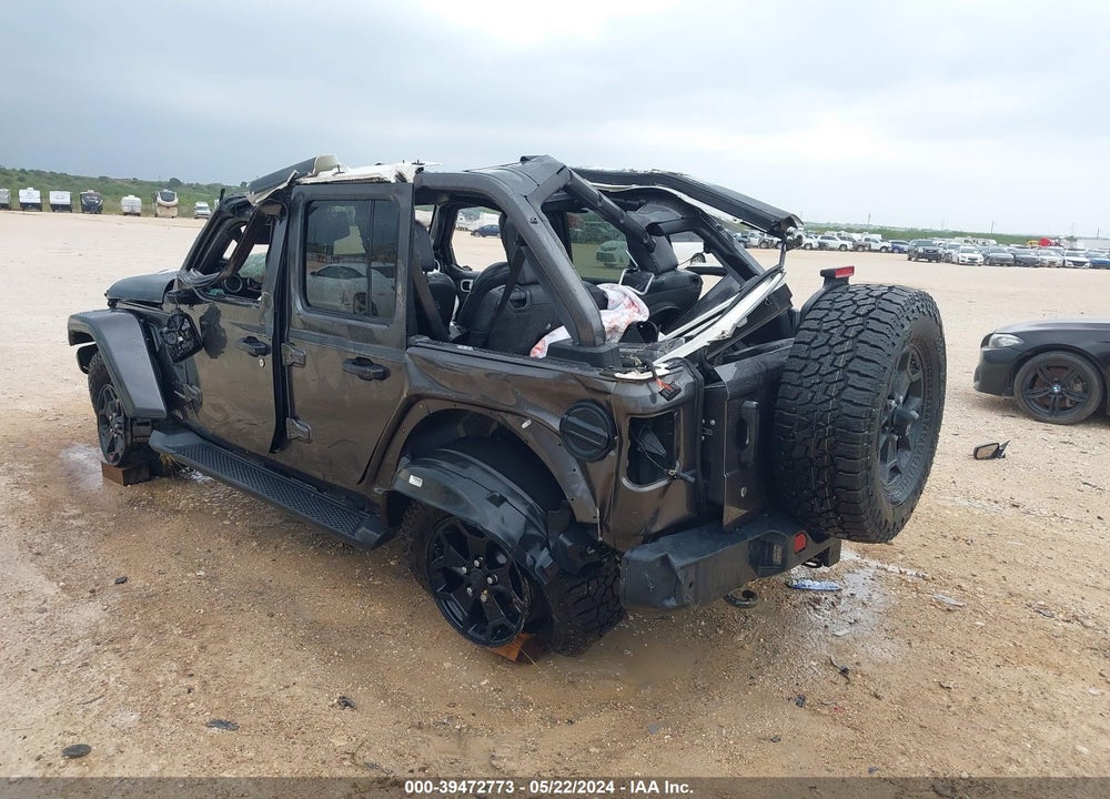 2019 JEEP WRANGLER UNLIMITED SAHARA 4X4 VIN: 1C4HJXEN3KW585802