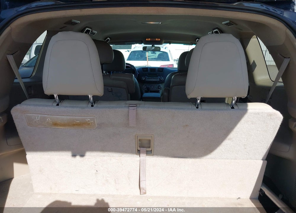 2010 TOYOTA HIGHLANDER BASE V6 VIN: 5TDZK3EH6AS003002