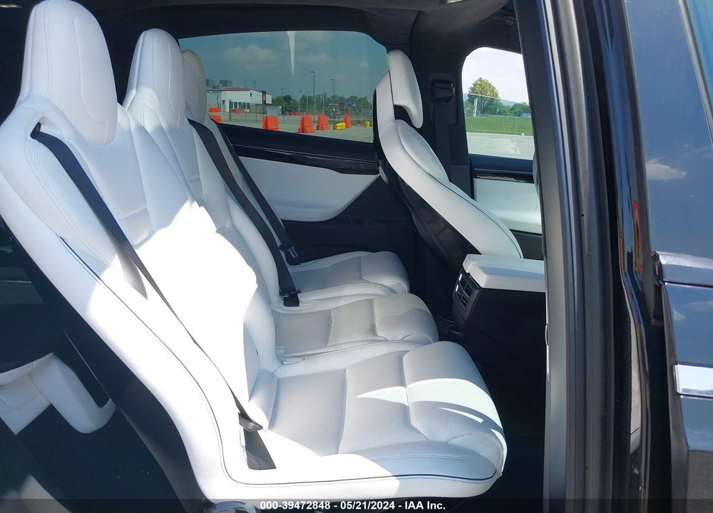 2016 TESLA MODEL X 60D/P100D/P90D VIN: 5YJXCAE45GF007920