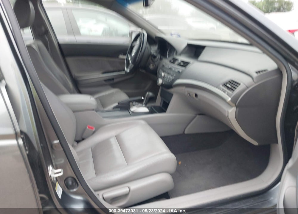 2008 HONDA ACCORD 2.4 EX-L VIN: JHMCP26898C020189