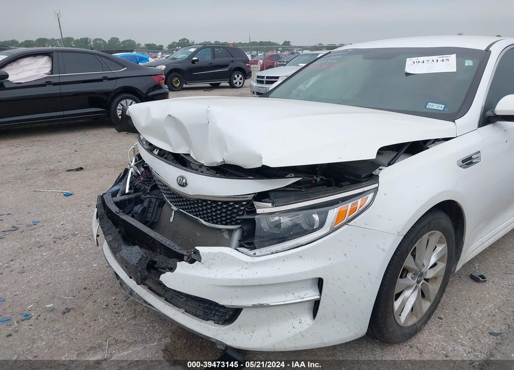 2018 KIA OPTIMA LX VIN: 5XXGT4L35JG263104