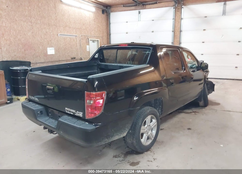 2011 HONDA RIDGELINE VIN: 5FPYK1F59BB453888