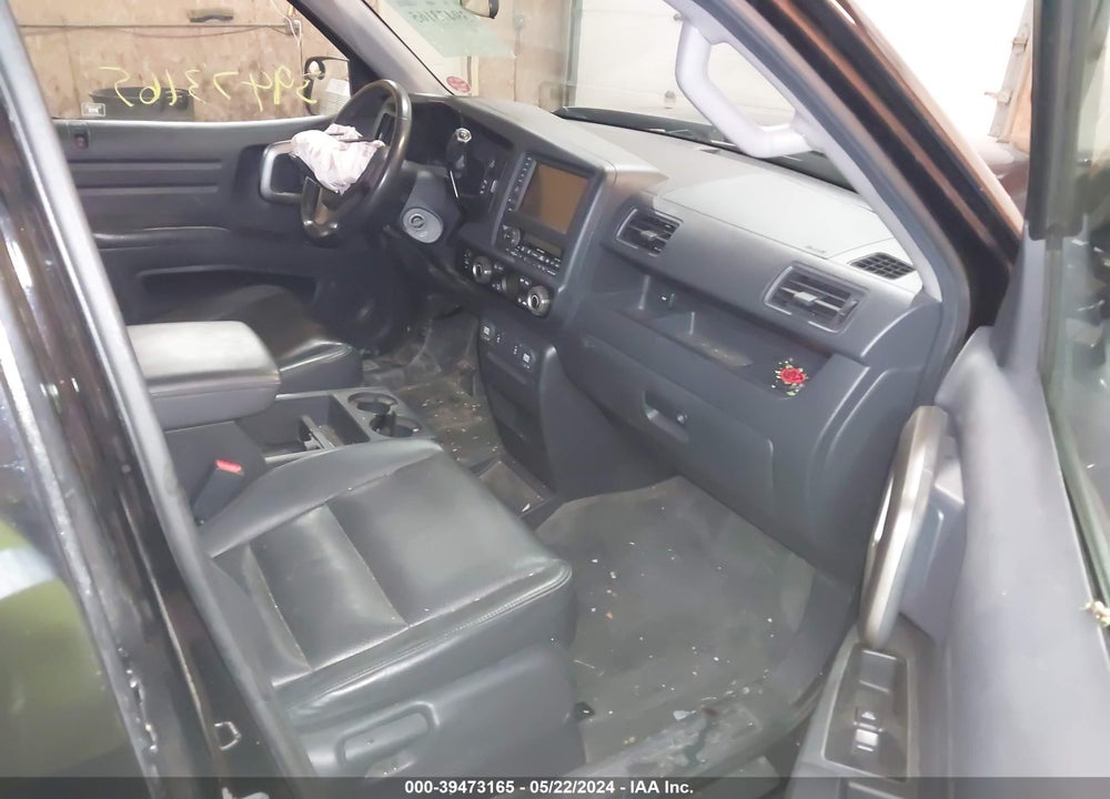 2011 HONDA RIDGELINE VIN: 5FPYK1F59BB453888