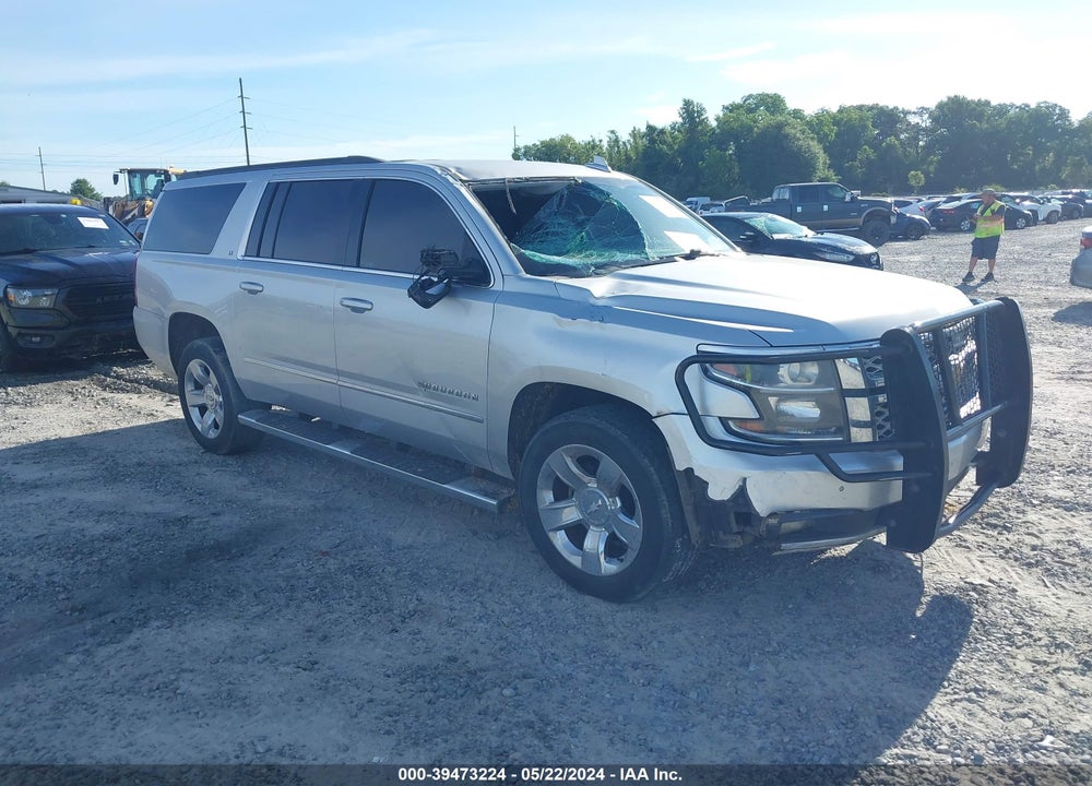 2016 CHEVROLET SUBURBAN LT VIN: 1GNSCHKC1GR476759