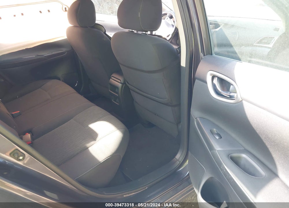 2015 NISSAN SENTRA SV VIN: 3N1AB7AP4FL657773