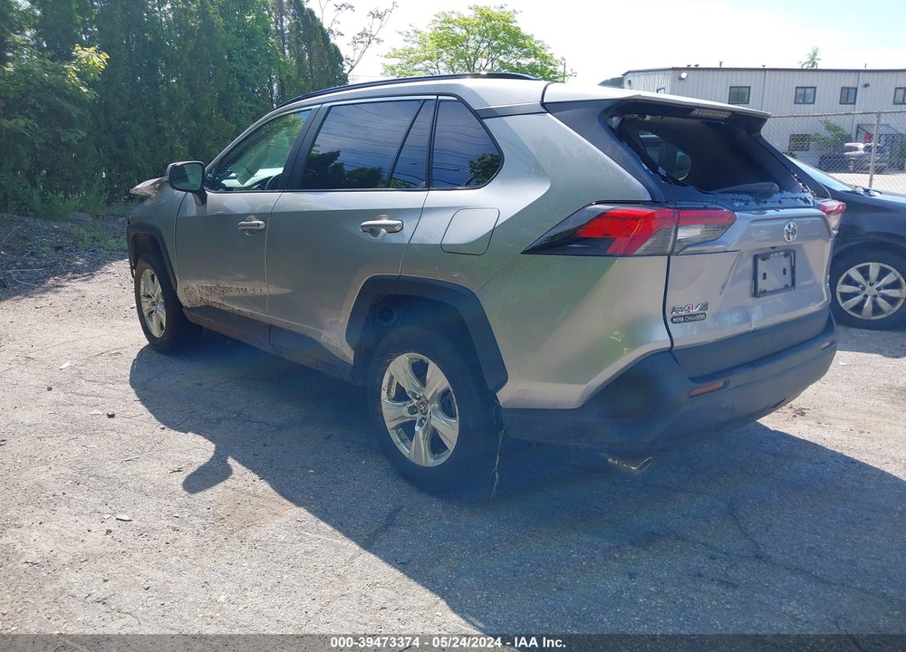 2021 TOYOTA RAV4 XLE VIN: 2T3P1RFV6MC253734