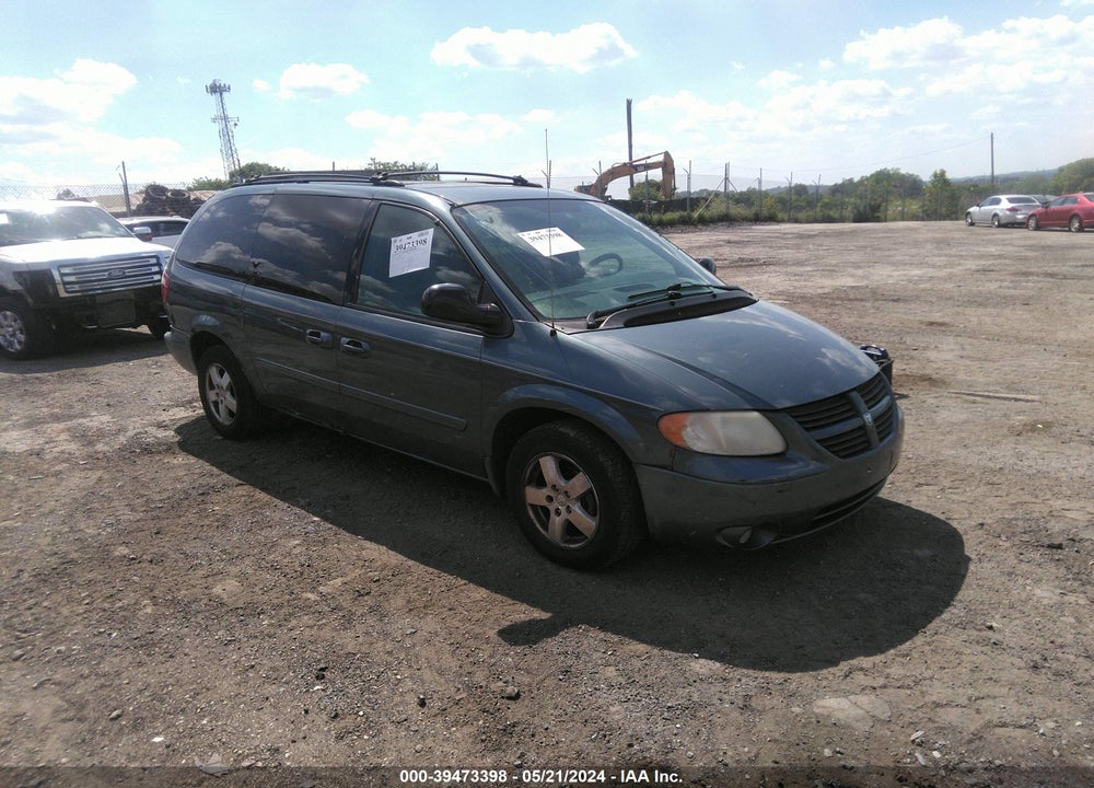 2005 DODGE GRAND CARAVAN SXT VIN: 2D8GP44L75R159795