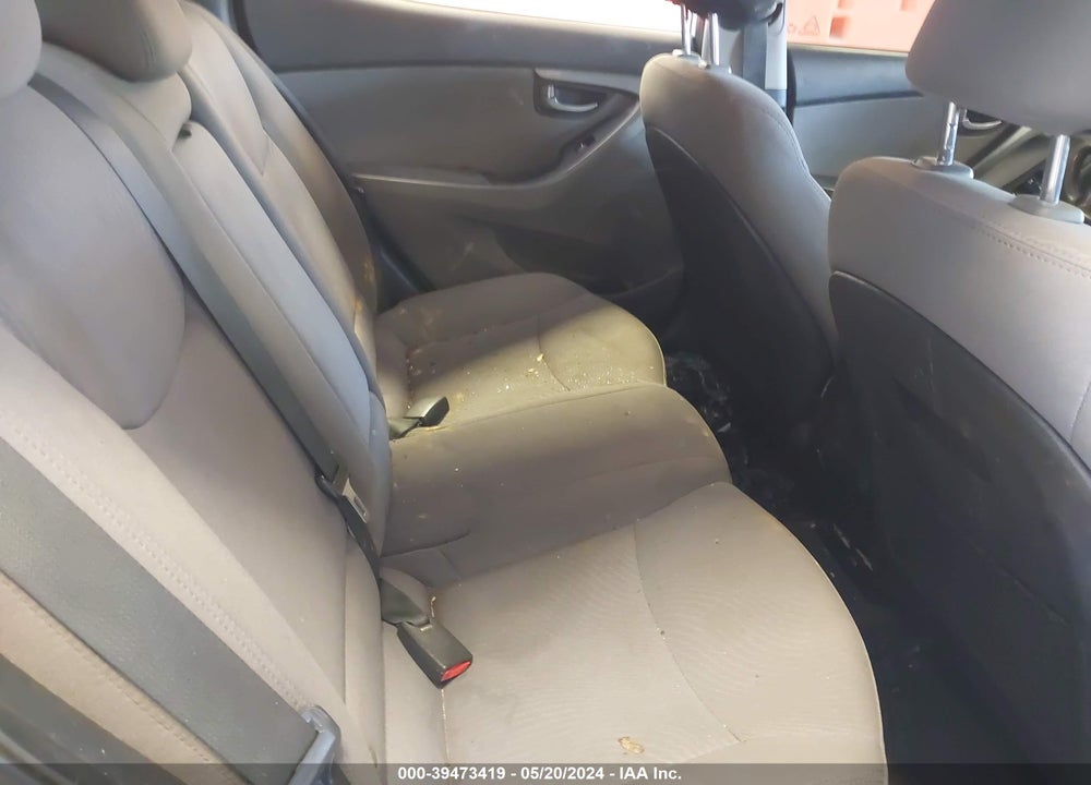 2016 HYUNDAI ELANTRA SE VIN: 5NPDH4AEXGH735996