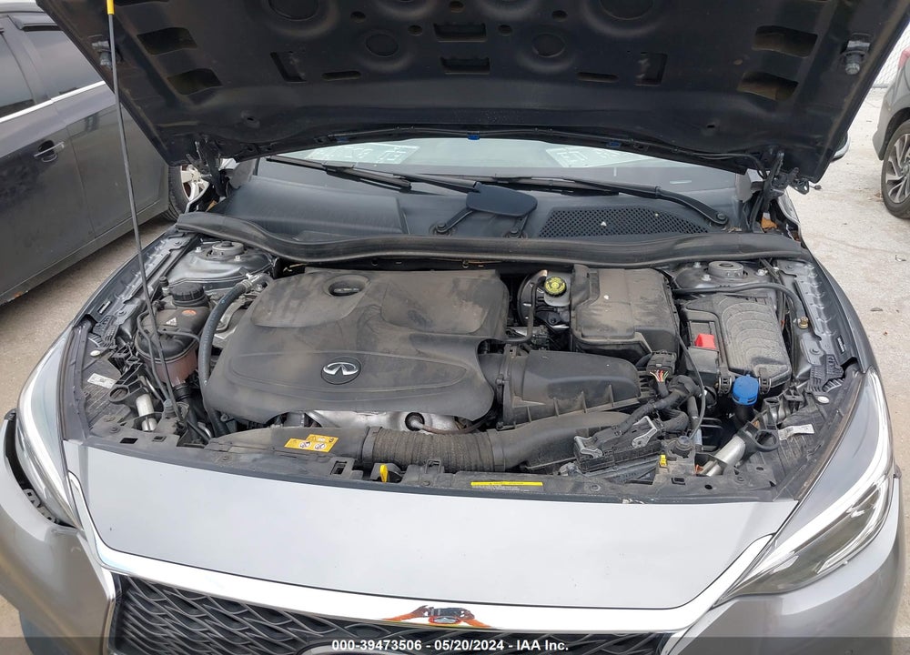 2018 INFINITI QX30 ESSENTIAL VIN: SJKCH5CR0JA006161
