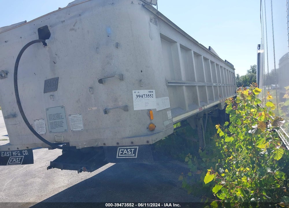 1995 EAST MANUFACTURING --- VIN: 1E1F9S388SRL18284