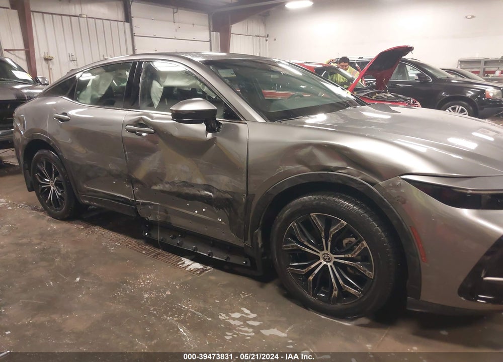 2023 TOYOTA CROWN XLE VIN: JTDAAAAF1P3006747