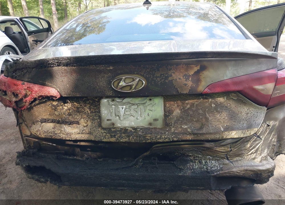 2016 HYUNDAI SONATA SE VIN: 5NPE24AF2GH319276