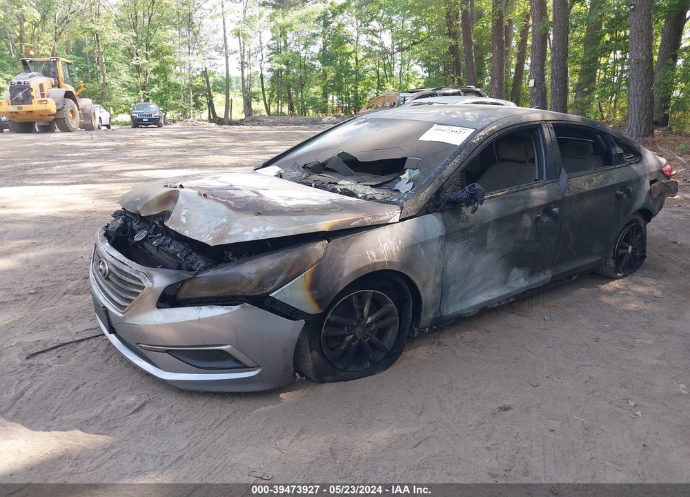 2016 HYUNDAI SONATA SE VIN: 5NPE24AF2GH319276