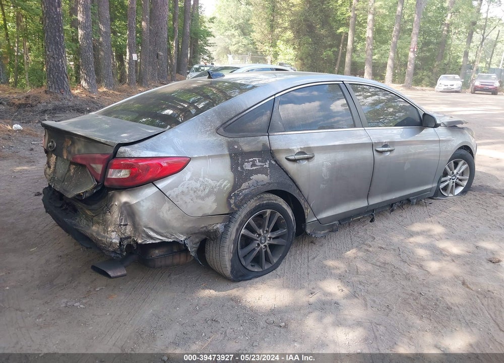 2016 HYUNDAI SONATA SE VIN: 5NPE24AF2GH319276