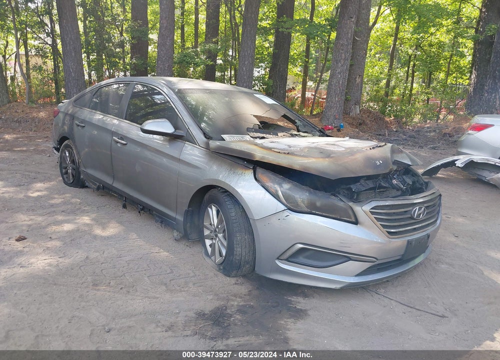 2016 HYUNDAI SONATA SE VIN: 5NPE24AF2GH319276