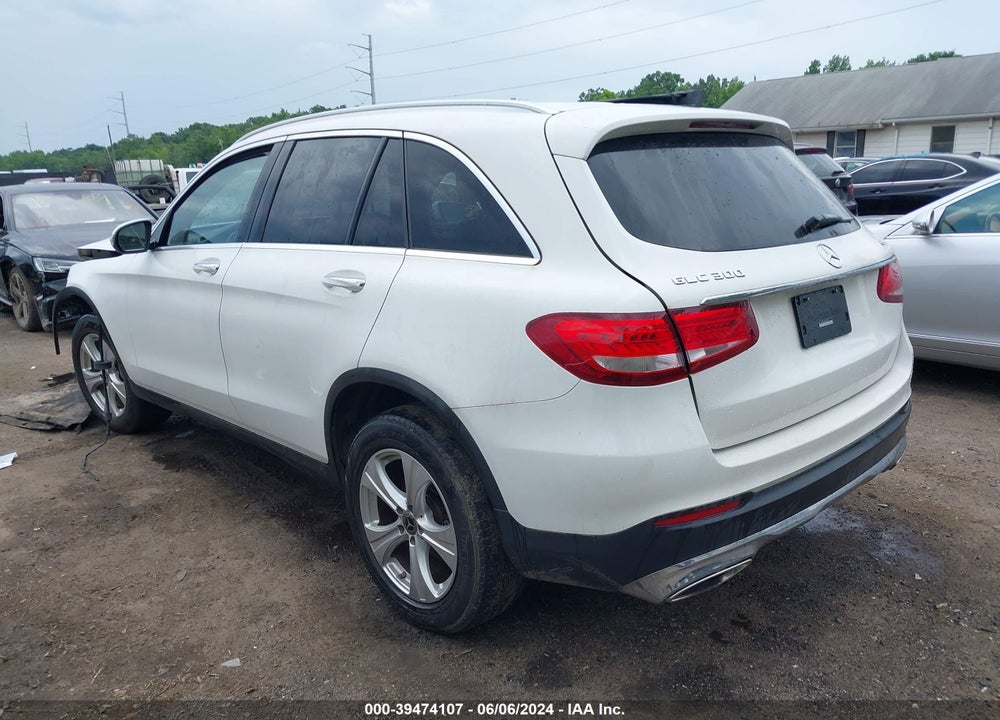 2018 MERCEDES-BENZ GLC 300 4MATIC VIN: WDC0G4KB0JV040465