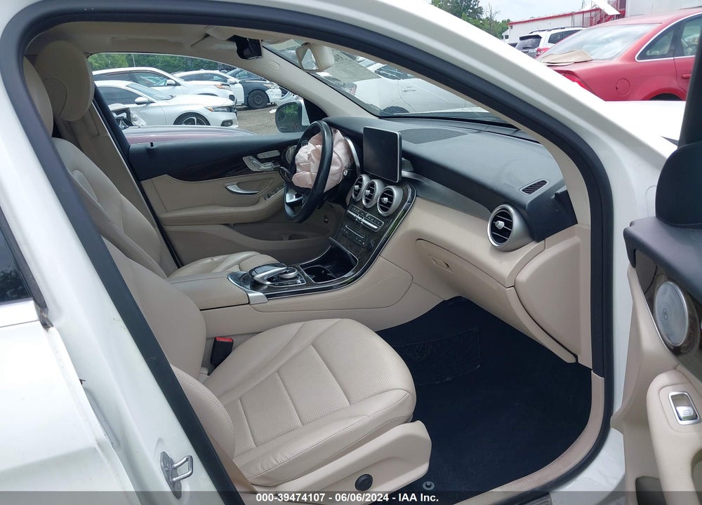 2018 MERCEDES-BENZ GLC 300 4MATIC VIN: WDC0G4KB0JV040465