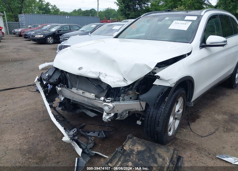 2018 MERCEDES-BENZ GLC 300 4MATIC VIN: WDC0G4KB0JV040465