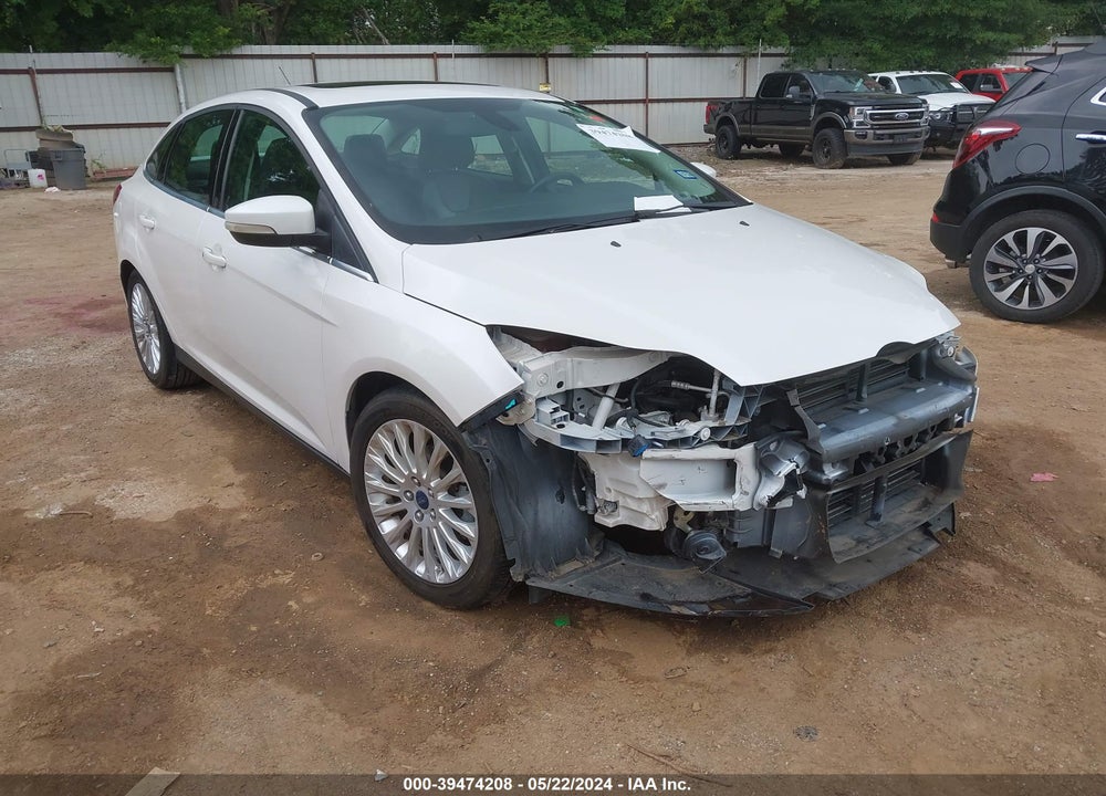 2012 FORD FOCUS TITANIUM VIN: 1FAHP3J25CL444130