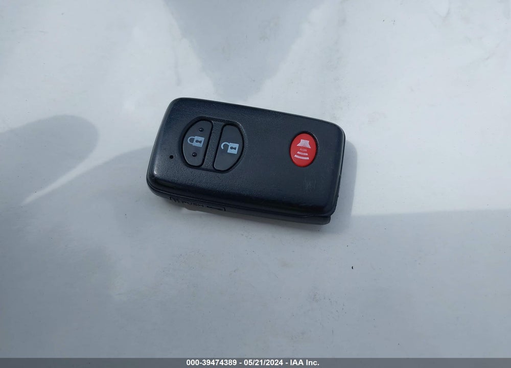2015 TOYOTA PRIUS V THREE VIN: JTDZN3EU2FJ022848
