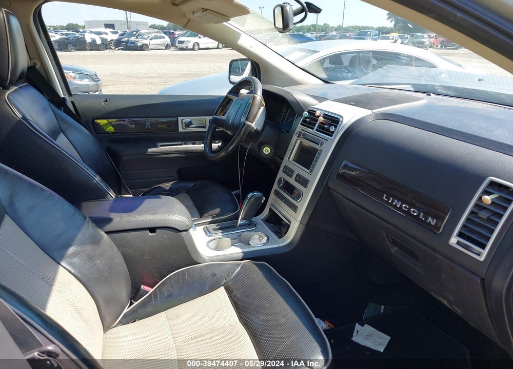 2008 LINCOLN MKX VIN: 2LMDU68C68BJ21603