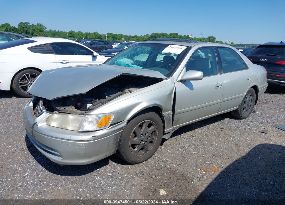 2000 TOYOTA CAMRY LE V6 VIN: 4T1BF28K5YU096684