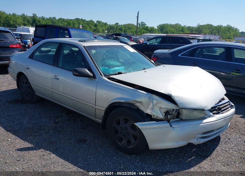 2000 TOYOTA CAMRY LE V6 VIN: 4T1BF28K5YU096684