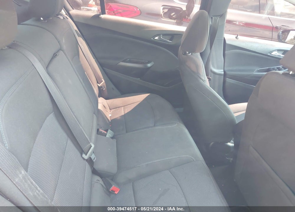 2018 CHEVROLET CRUZE LT AUTO VIN: 1G1BE5SM2J7173608