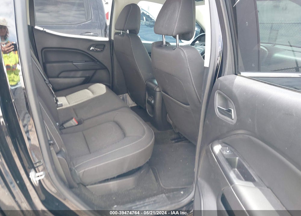 2017 GMC CANYON SLE VIN: 1GTG5CEA9H1255402