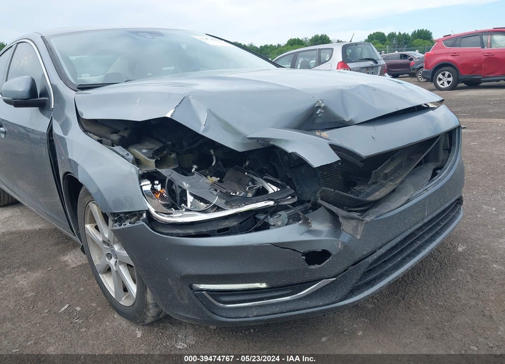 2016 VOLVO S60 T5 DRIVE-E PREMIER VIN: YV126MFK8G1391047
