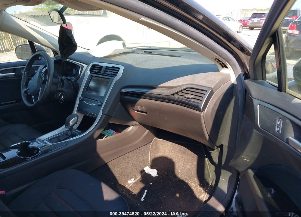 2014 FORD FUSION SE VIN: 3FA6P0HD0ER395937