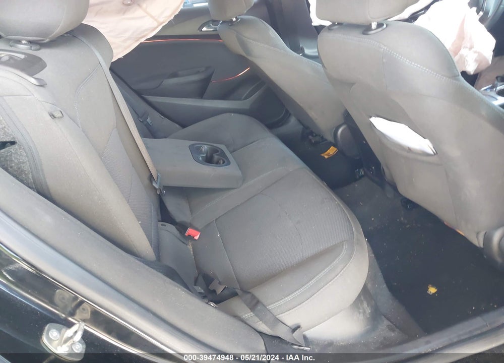 2018 CHEVROLET CRUZE LT AUTO VIN: 3G1BE6SM2JS646933