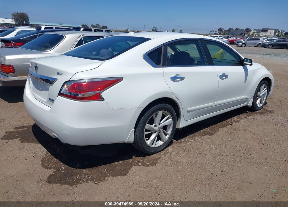 2014 NISSAN ALTIMA 2.5 SV VIN: 1N4AL3AP2EN223780