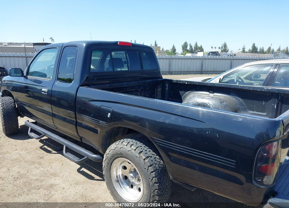 1999 TOYOTA TACOMA VIN: 4TAVL52N4XZ472545