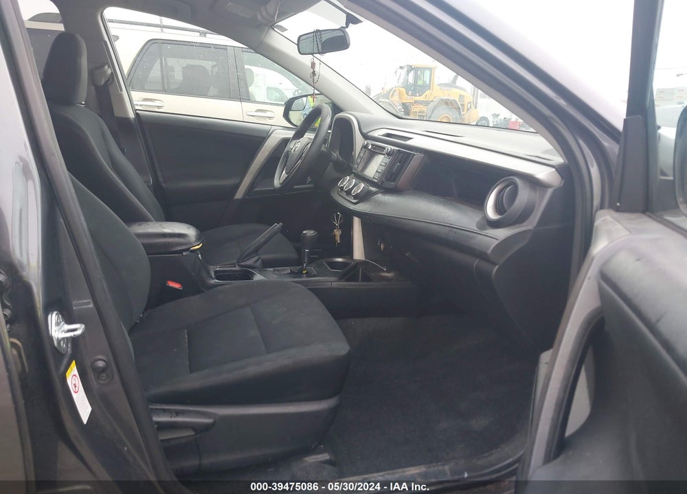 2016 TOYOTA RAV4 LE VIN: 2T3ZFREV1GW273579