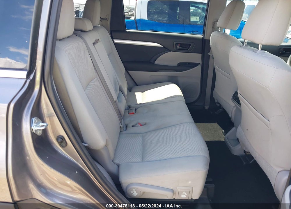 2016 TOYOTA HIGHLANDER LE V6 VIN: 5TDZKRFH9GS124133